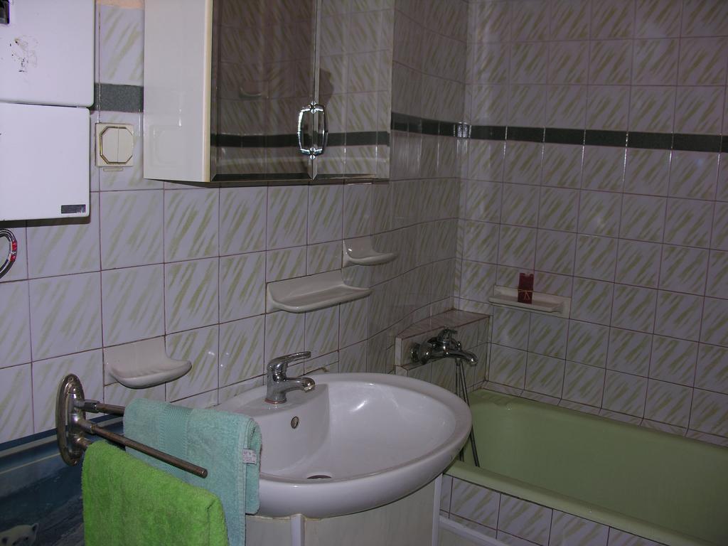 Lviv Of Open Hearts Apartment Phòng bức ảnh